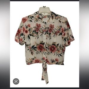 AEO Hawaiian cropped button down shirt